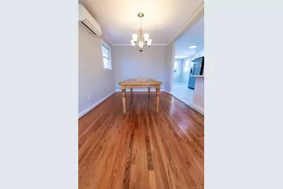 131 Ira Road, Syosset, NY 11791 - Photo 5