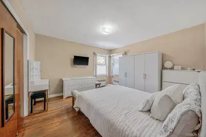 12615 133rd Avenue, Ozone Park, NY 11420 - Photo 17