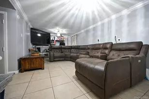 13 E Walnut St, Central Islip, NY 11722 - Photo 9