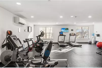 10 Byron Place #615, Larchmont, NY 10538 - Photo 13