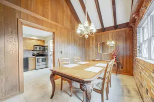 90 Haven Ln, Levittown, NY 11756 - Photo 3