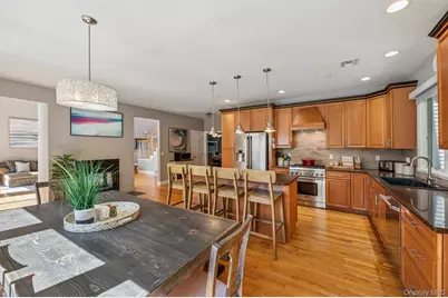 154 Kristine Estate (Montauk Hwy), East Moriches, NY 11940 - Photo 13