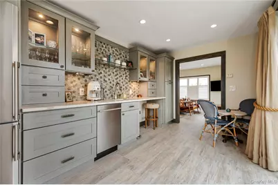 629 E Pine Street, Long Beach, NY 11561 - Photo 29