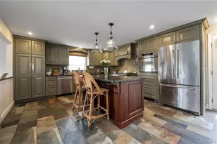 629 E Pine St, Long Beach, NY 11561 - Photo 5