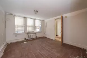 249 Quincy Ave, Bronx, NY 10465 - Photo 9