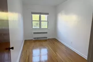 51-21 Goldsmith St, Elmhurst, NY 11373 - Photo 7