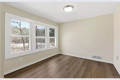 288 Pine Hill Road, Pleasant Valley, NY 12569 - Photo 13