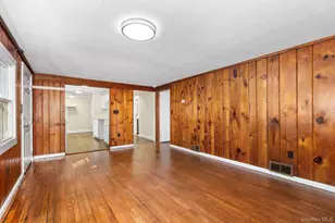 288 Pine Hill Rd, Pleasant Valley, NY 12569 - Photo 5