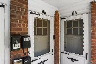 40-01 Little Neck Parkway #11-B, Little Neck, NY 11363 - Photo 3