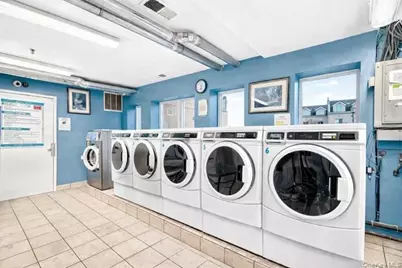 1434 Outlook Avenue #3, Bronx, NY 10465 - Photo 17