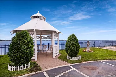 1434 Outlook Avenue #3, Bronx, NY 10465 - Photo 19