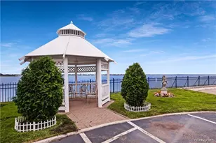 1434 Outlook Ave, Bronx, NY 10465 - Photo 19