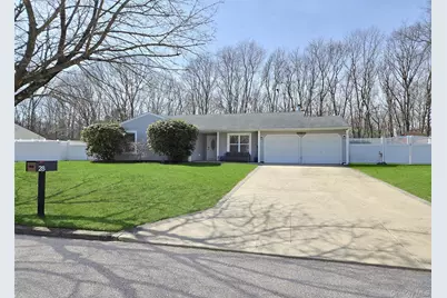 28 Timber Trail Lane, Medford, NY 11763 - Photo 1