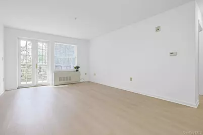 105 Sutton Drive #105, Mount Kisco, NY 10549 - Photo 5