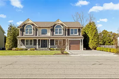 123 Columbus Boulevard, Amityville, NY 11701 - Photo 1