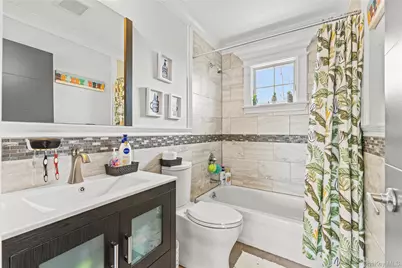 123 Columbus Boulevard, Amityville, NY 11701 - Photo 21