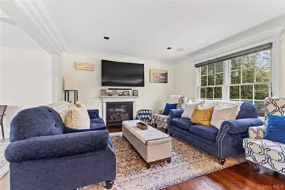 123 Columbus Boulevard, Amityville, NY 11701 - Photo 33