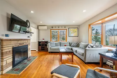 29 Rombout Ridge Road, Poughkeepsie, NY 12603 - Photo 3