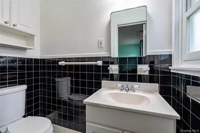 29 Rombout Ridge Road, Poughkeepsie, NY 12603 - Photo 17