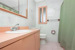 7-03 147th St, Whitestone, NY 11357 - Photo 19