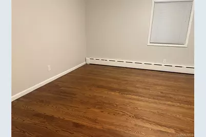 18 Juniper Road #2nd Floor, Port Washington, NY 11050 - Photo 13