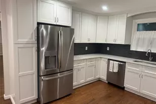 18 Juniper Rd, Port Washington, NY 11050 - Photo 5