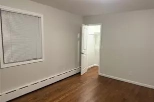 18 Juniper Rd, Port Washington, NY 11050 - Photo 17