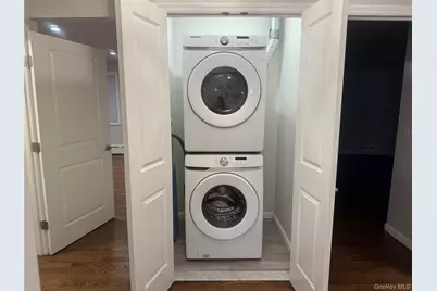 18 Juniper Road #2nd Floor, Port Washington, NY 11050 - Photo 15