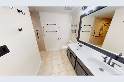 1109 Round Pointe Drive #1109, Haverstraw, NY 10927 - Photo 9