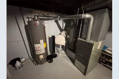 7 Catherine Court, Elmont, NY 11003 - Photo 29