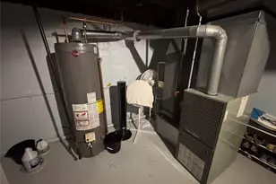 7 Catherine Ct, Elmont, NY 11003 - Photo 29