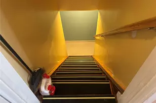 7 Catherine Ct, Elmont, NY 11003 - Photo 25