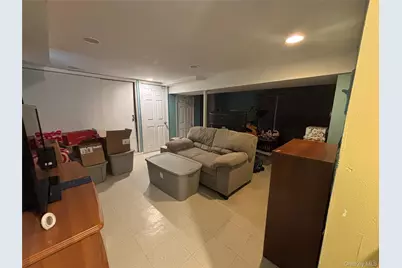 7 Catherine Court, Elmont, NY 11003 - Photo 27