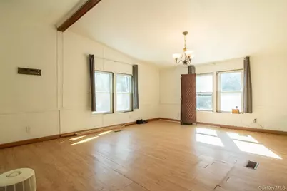 223 Plattekill Road, Marlboro, NY 12542 - Photo 9