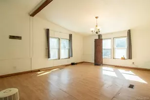 223 Plattekill Rd, Marlboro, NY 12542 - Photo 9