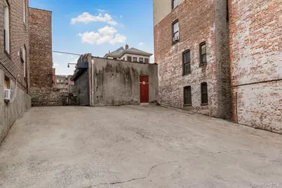 210 W 179th Street, Bronx, NY 10453 - Photo 7