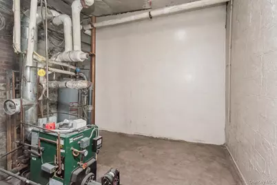 210 W 179th Street, Bronx, NY 10453 - Photo 31