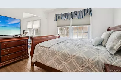 2 Three Pond Road, Smithtown, NY 11787 - Photo 23