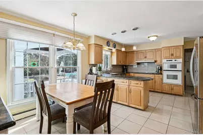 2 Three Pond Road, Smithtown, NY 11787 - Photo 9