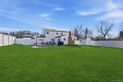 10 Weldon Lane, Farmingville, NY 11738 - Photo 25