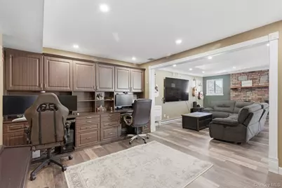 10 Weldon Lane, Farmingville, NY 11738 - Photo 15