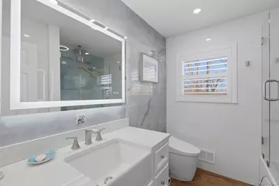 10 Weldon Lane, Farmingville, NY 11738 - Photo 21