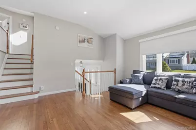 10 Weldon Lane, Farmingville, NY 11738 - Photo 11