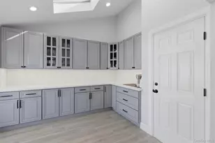 10 Weldon Ln, Farmingville, NY 11738 - Photo 7