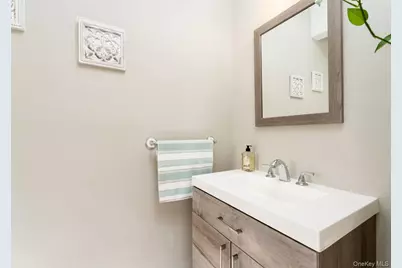 88 Astor Avenue, Saint James, NY 11780 - Photo 27