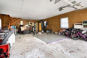 88 Astor Ave, Saint James, NY 11780 - Photo 31