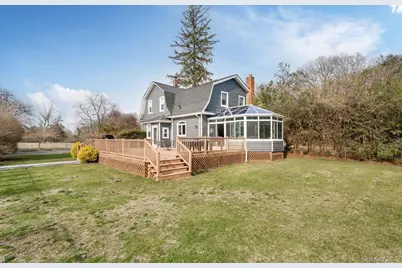 88 Astor Avenue, Saint James, NY 11780 - Photo 13