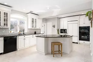 88 Astor Ave, Saint James, NY 11780 - Photo 3