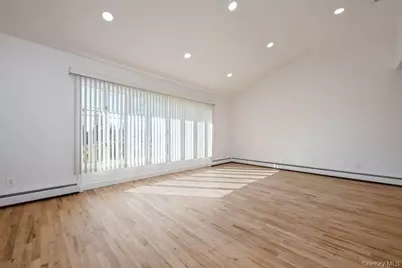 482 Harbor Drive, Cedarhurst, NY 11516 - Photo 5