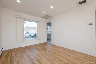 482 Harbor Dr, Cedarhurst, NY 11516 - Photo 9